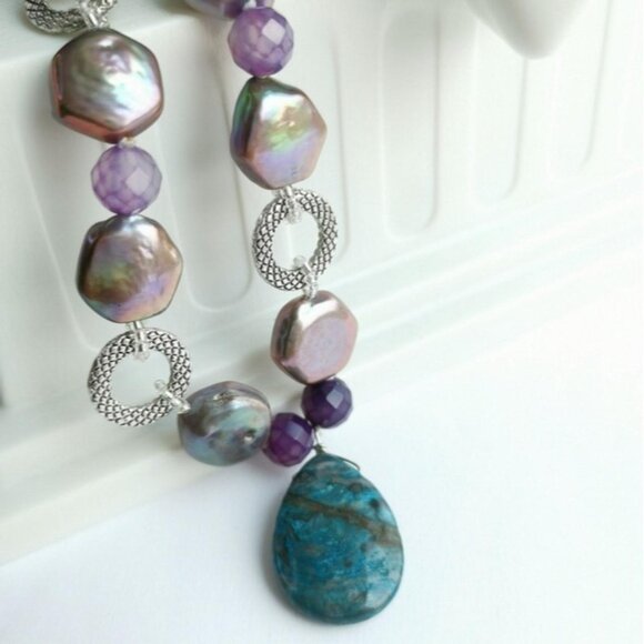 Handmade Peacock coin pearl and quartz necklace - Picture 7 of 8